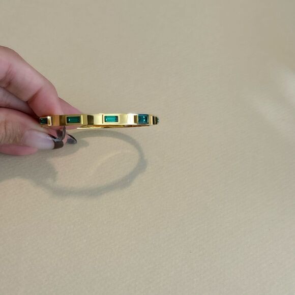 Diamond bangle #1426 - Picture 5 of 7